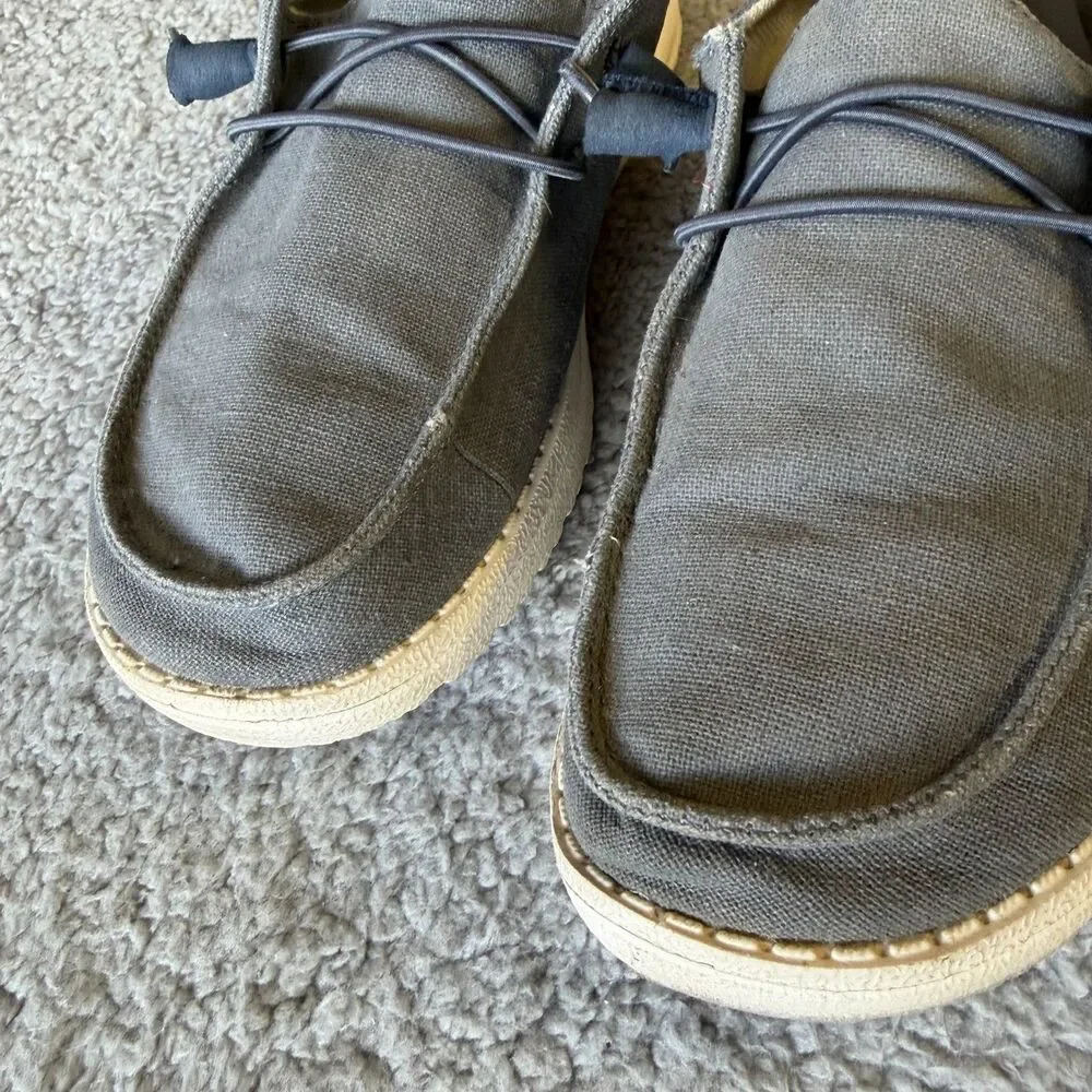 HEY DUDE Wendy Shoes Women 7 Chambray Navy White (Gray) Linen Canvas Slip On